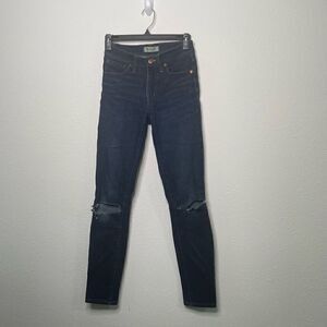 Madewell Women’s Dark Wash 9” High Rise Skinny Distressed Jeans Size 24
